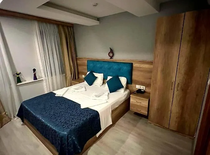 Hotel Destinia Pera 4*