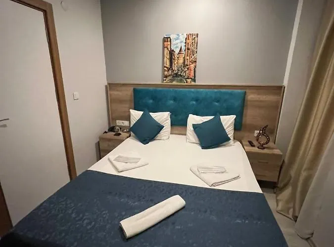 Destinia Pera ホテル 4*