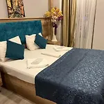Destinia Pera Hotel