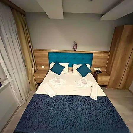 Szálloda Destinia Pera