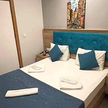 Szálloda Destinia Pera 4*