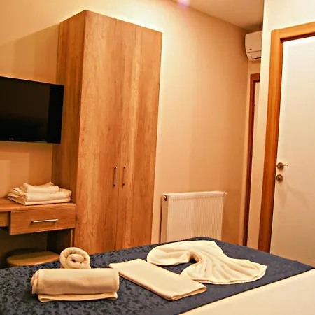 Hotell Destinia Pera 4*