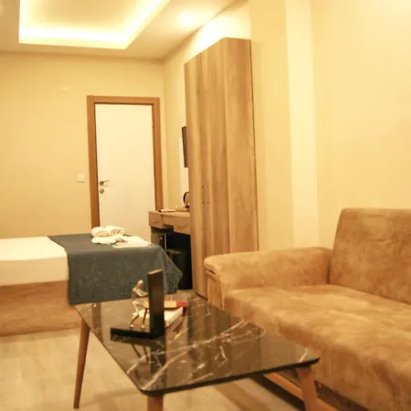 Hotell Destinia Pera